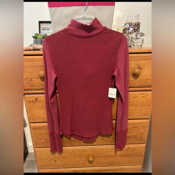 Free People We The Free Off Beat JoJo Top - Picture 7 of 12